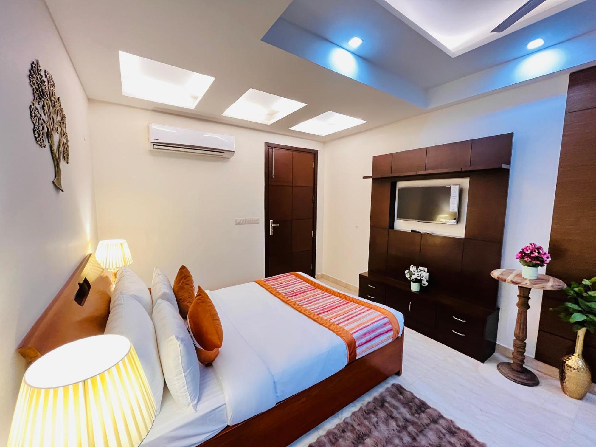 Bed & Breakfast Isuites Residency